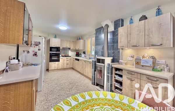 Maison à vendre 7 pièces 222 m² Vermenton