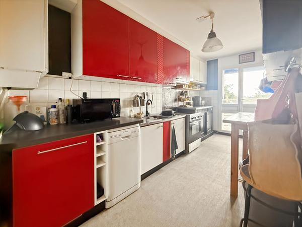 Appartement Pessac 5 pièce(s)  Le Pontet