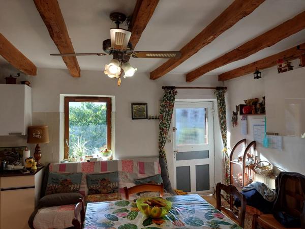 Dpt Savoie (73), à vendre maison avec 4 appartements