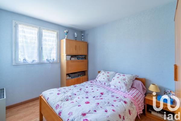 Maison à vendre 6 pièces 147 m² Saint-Fargeau-Ponthierry