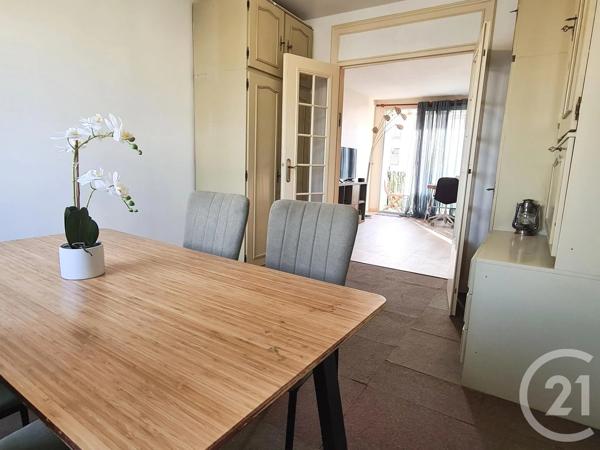 Appartement F4 à vendre  4 pièces - 64,76 m 2   CRETEIL  - 94