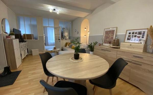 Appartement à louer    2 pièces • 46 m2 Épernay
