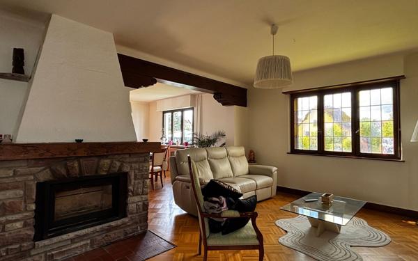 Maison à louer    6 pièces • 165 m2 Eschau