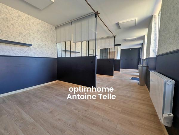 Le Cateau - Appartement en RdC avec garage, parking privatif, dépendance aménagée & jardin clos.