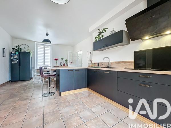 Maison à vendre 9 pièces 224 m² Châteauneuf-d'Ille-et-Vilaine