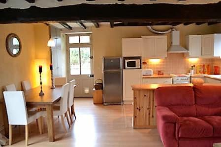 Genouilly (18310) Maison 14 kms de Vierzon