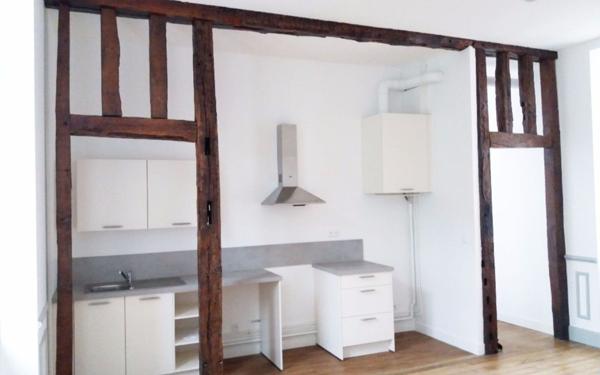 Appartement à louer    2 pièces •  Compiègne