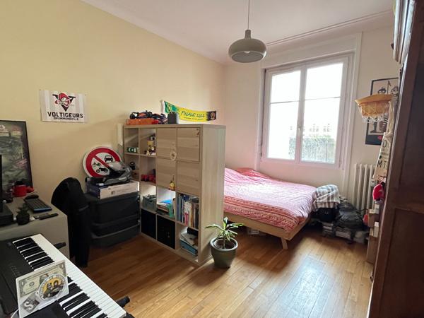 Appartement Nantes Talensac 106.11 m2,  
Nantes 44000