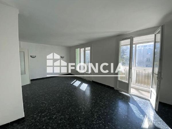 Location Appartement 3 pièces 68 m² - 2 AVENUE DE BONAVENTURE Avignon 84000