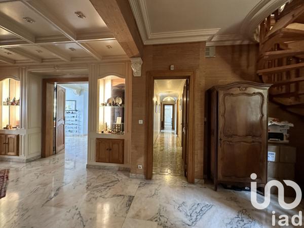 Maison à vendre 12 pièces 463 m² Saint-Gély-du-Fesc