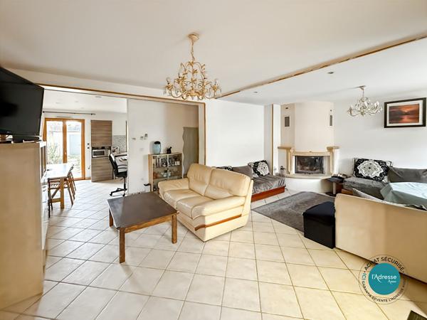 Maison Corbeil Essonnes 6 pièce(s) 114.9 m2