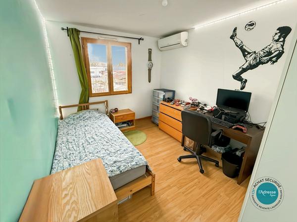 Maison Corbeil Essonnes 6 pièce(s) 114.9 m2