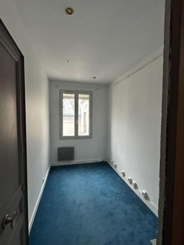 Appartement Paris 18ème 1 pièce(s) 6.36 m2