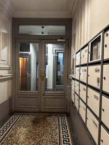 Appartement Paris 18ème 1 pièce(s) 6.36 m2