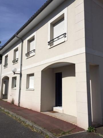 Maison mitoyenne 2 côtés Pessac