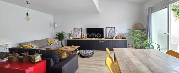Maison de ville 100 m2 et jardin au calme