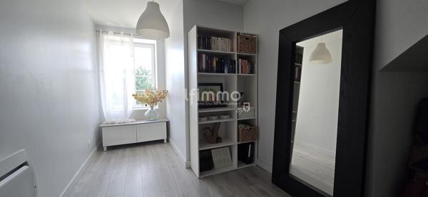 Maison de ville 100 m2 et jardin au calme