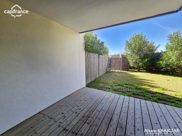 A VENDRE - Appartement T2, 38,56m² Carrez - 1 chambre - Jardin de 42m² - Place de parking privative - Résidence sécurisée - Vendu loué - BÉZIERS, quartier Pech de la Galinière (34)