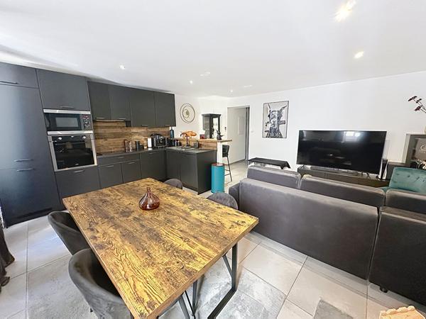 Appartement 2 pièces à Aubagne ? lumineux, rare sur le marché et idéal investissement