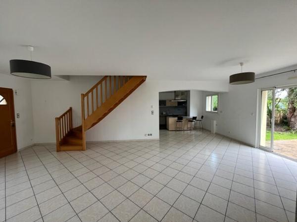 MAISON LA CHAPELLE BASSE MER