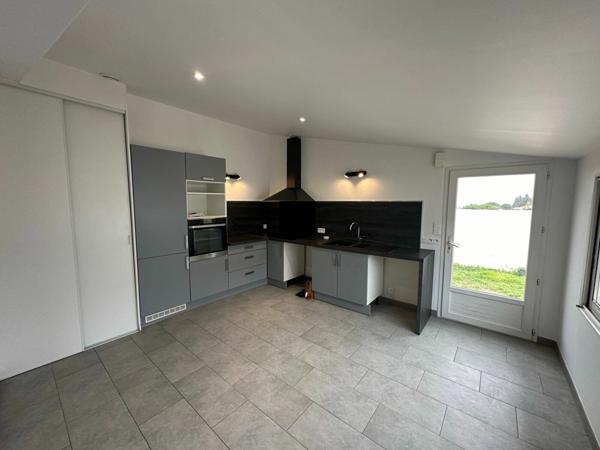 Maison à louer    3 pièces •  Saint-Saturnin-lès-Avignon