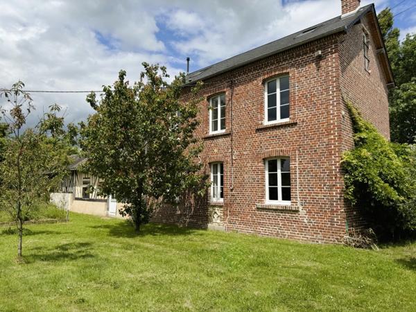 MAISON EN BRIQUES ROUGES ET COLOMBAGES - 4 CHAMBRES - JARDIN - DÉPENDANCE - LISIEUX SUD(14)