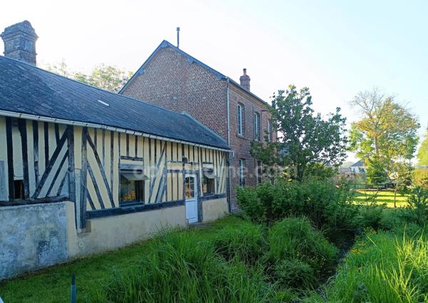 MAISON EN BRIQUES ROUGES ET COLOMBAGES - 4 CHAMBRES - JARDIN - DÉPENDANCE - LISIEUX SUD(14)
