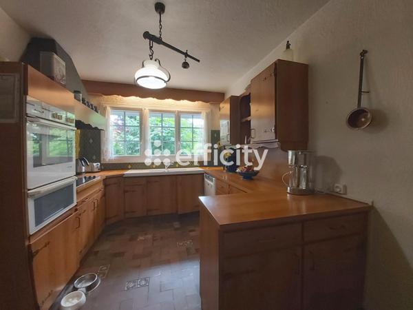 Maison 6 pièces - 190 m² Exclusivité efficity