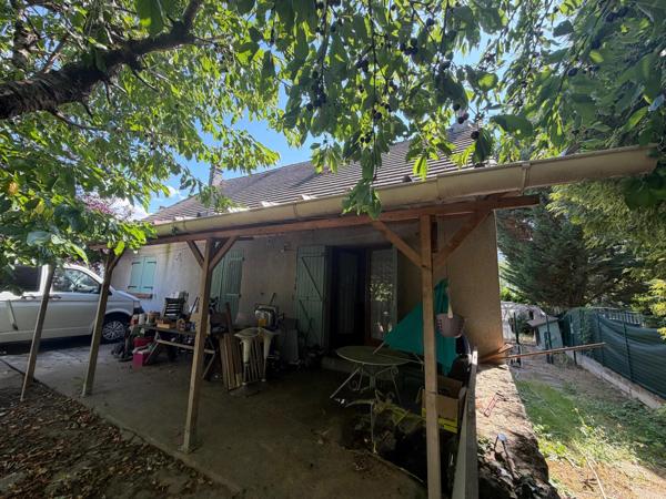 Maison à VILLIERS-SUR-ORGE, 91700 - 10 pièces 190m²