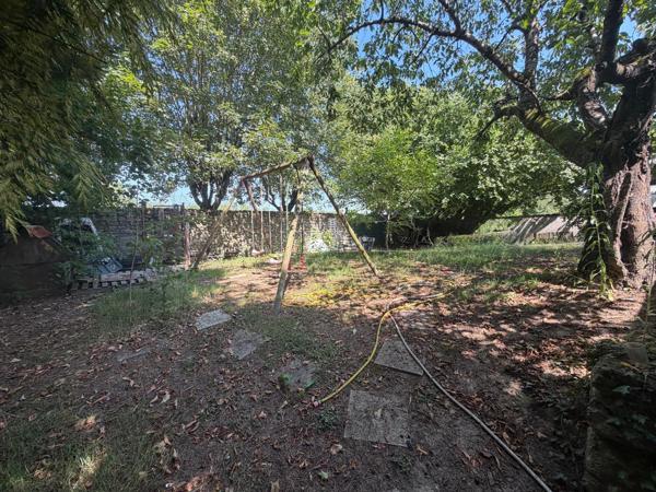 Maison à VILLIERS-SUR-ORGE, 91700 - 10 pièces 190m²