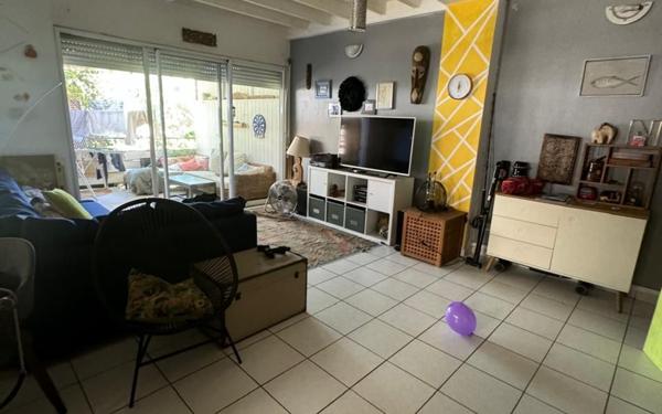 Maison à vendre    4 pièces •  Koungou