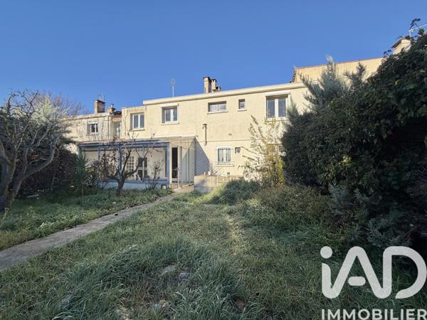 Maison à vendre 4 pièces 160 m² Rodilhan