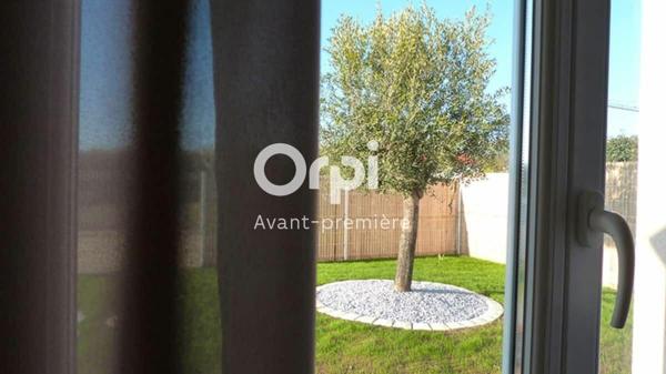 Maison à vendre    5 pièces •  Tonnay-Charente