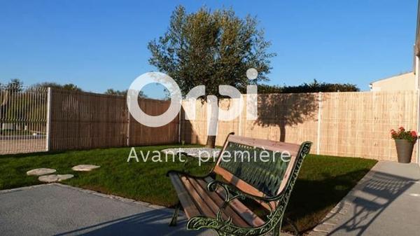 Maison à vendre    5 pièces •  Tonnay-Charente