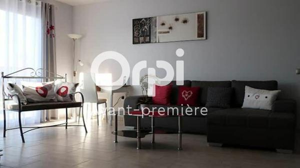 Maison à vendre    5 pièces •  Tonnay-Charente