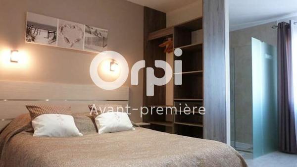 Maison à vendre    5 pièces •  Tonnay-Charente