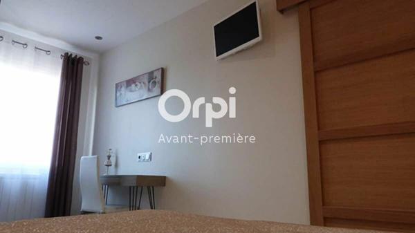 Maison à vendre    5 pièces •  Tonnay-Charente