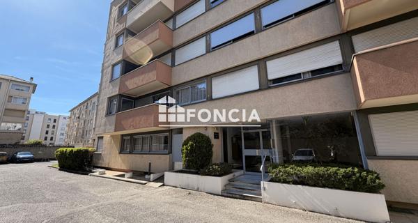 À vendre Studio 29.79 m² - Lyon 69003