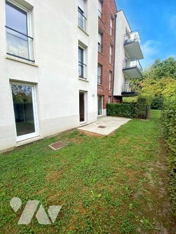 T2 de 58 m2 habitable avec terrasse jardin et garage