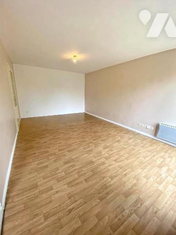 T2 de 58 m2 habitable avec terrasse jardin et garage