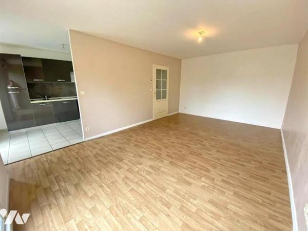 T2 de 58 m2 habitable avec terrasse jardin et garage