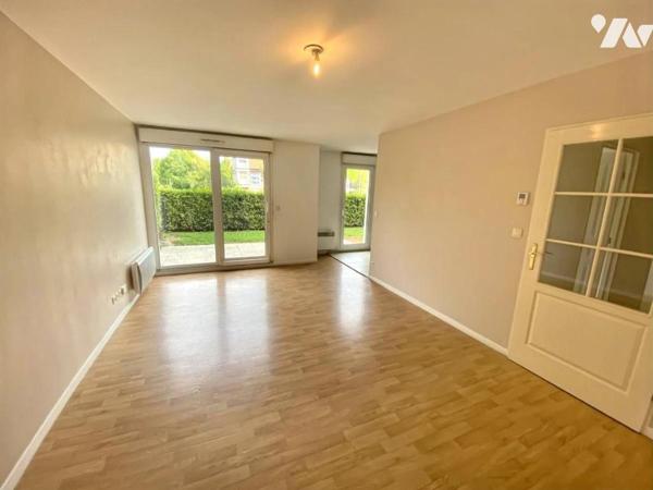 T2 de 58 m2 habitable avec terrasse jardin et garage