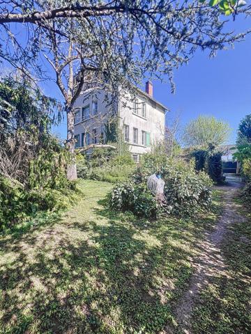 Maison en pierre de 165 m²