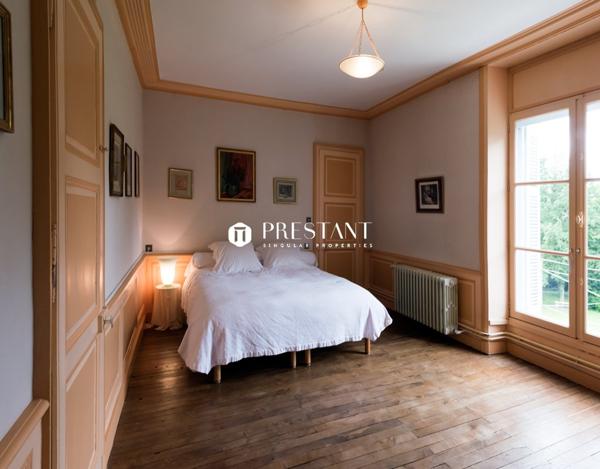 Grande propriété avec Château, gite et dépendances – Secteur Poitiers, POITIERS