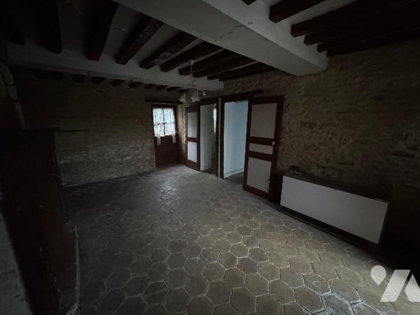 A MORTREE, une maison à usage d'habitation à rénover (41m²)