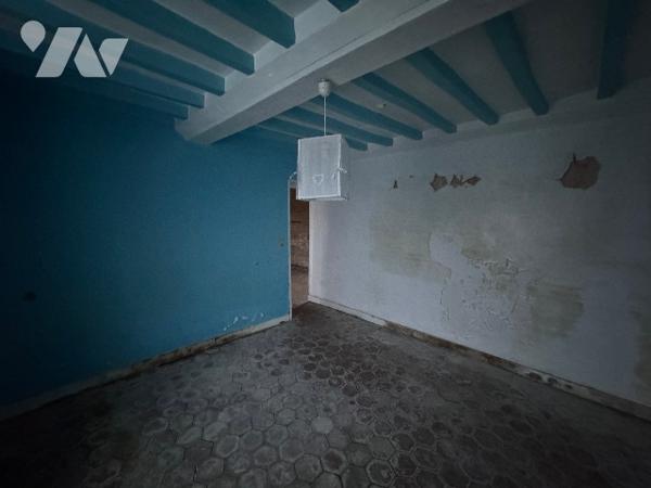 A MORTREE, une maison à usage d'habitation à rénover (41m²)