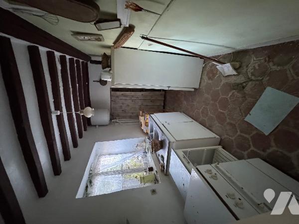 A MORTREE, une maison à usage d'habitation à rénover (41m²)