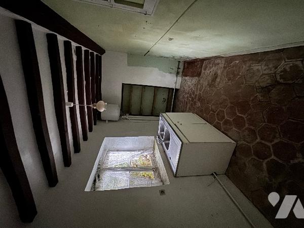 A MORTREE, une maison à usage d'habitation à rénover (41m²)