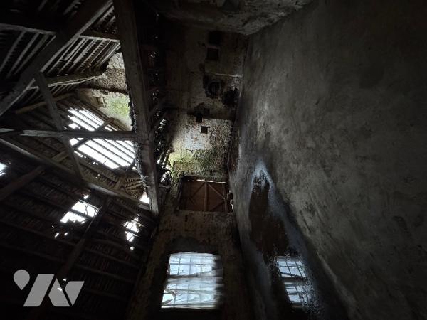 A MORTREE, une maison à usage d'habitation à rénover (41m²)