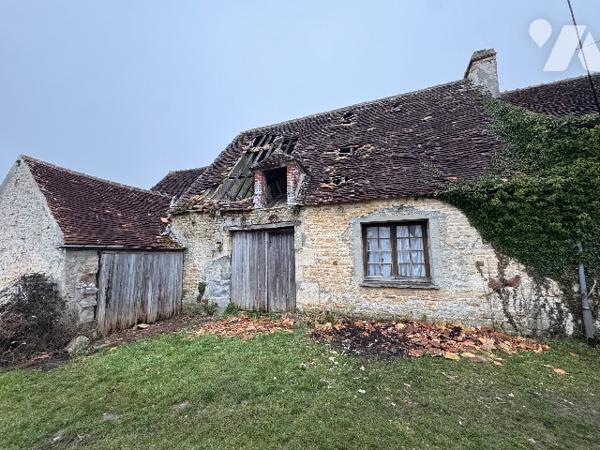 A MORTREE, une maison à usage d'habitation à rénover (41m²)